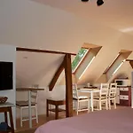 Egkoris Vendeghaz Gasthuis 3*