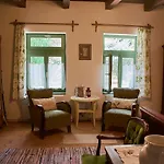 Egkoris Vendeghaz Gasthuis Bakonyszucs