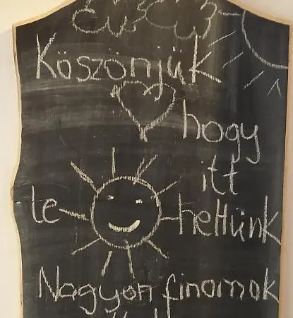 게스트하우스 Egkoris Vendeghaz
