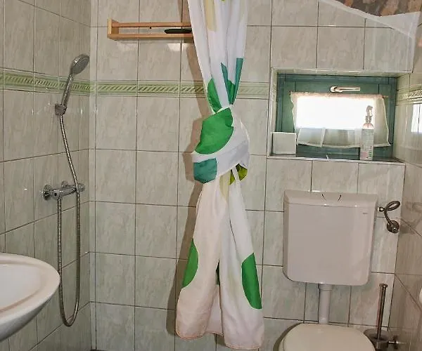 Pensionat Egkoris Vendeghaz 3*